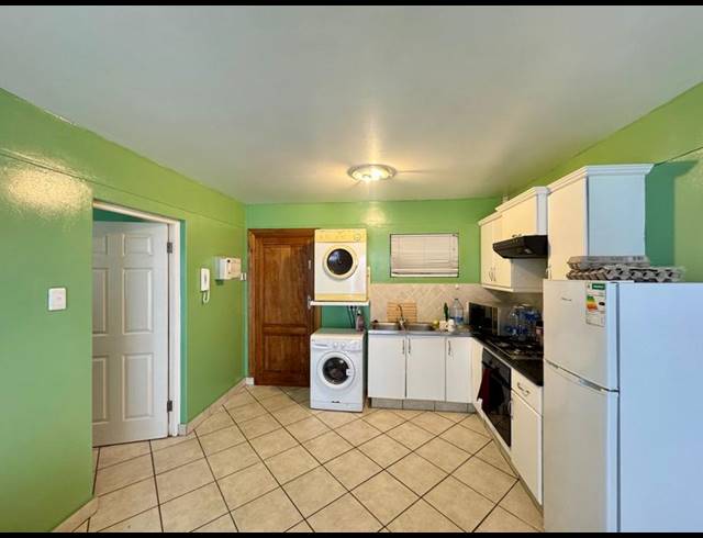 2 BEDROOM APARTMENT FOR SALE IN GRAHAMSTOWN